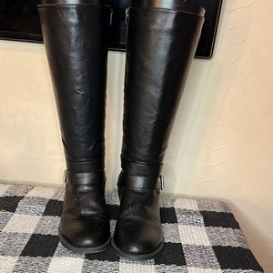 TORRID BLACK BOOTS sz 9WW